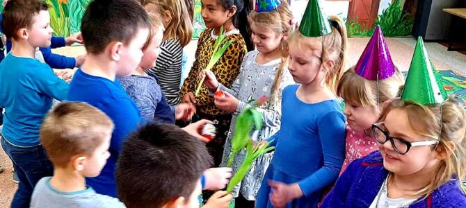 Dzień Kobiet w oddziale przedszkolnym 0b