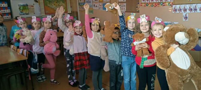 Światowy Dzień Pluszowego Misia – klasa 0a